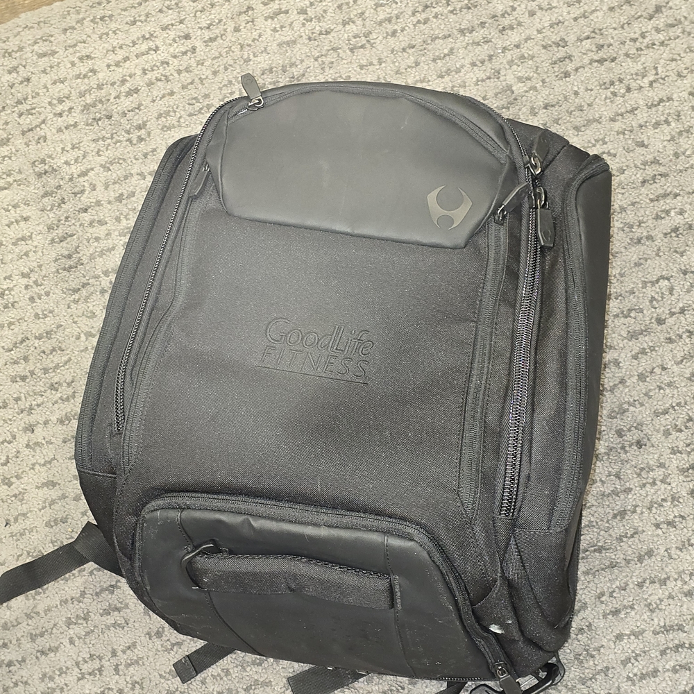 Black Backpack Hylete 6 In 1 Backpack - Picture 2 of 4